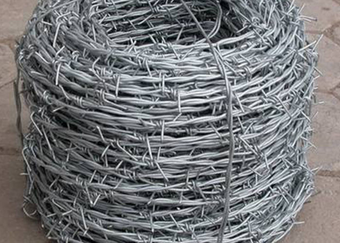 ISO9001 2.5mm Iron Barbed Fencing Wire For Grass Boundary