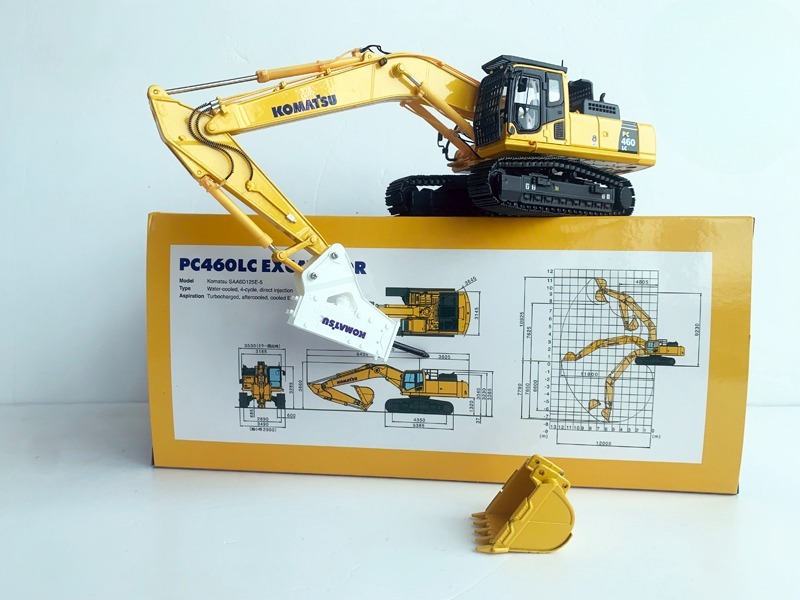 Komatsu PC460LC-8 1/50 Diecast Alloy Excavator Model with Hydraulic Breaker Collectible