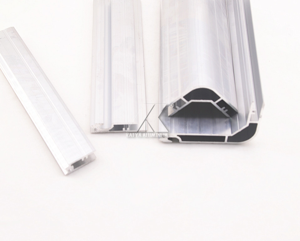 Stadium Aluminum Window Extrusion Profiles For Bathroom Construction