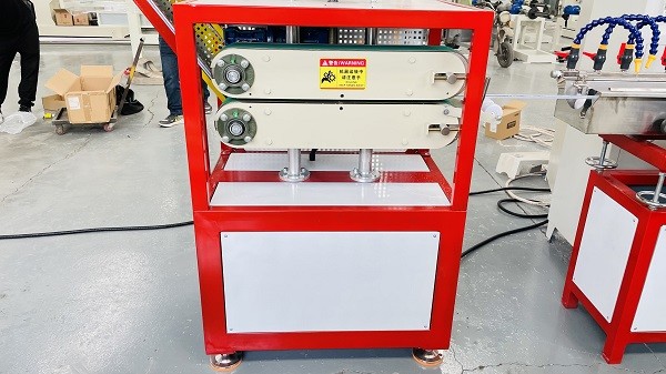 Sino Holyson HSJ-65/28 16-50mm PVC Clear Water Hose Making Machine