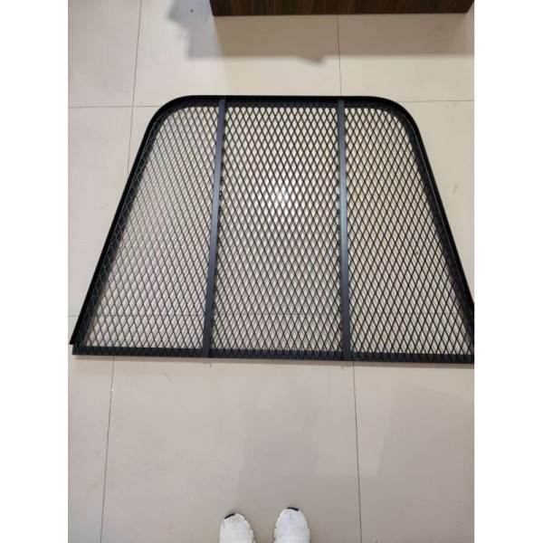 Customized Powder Coated Galvanized Expanded Metal Mesh For Window Well Covers