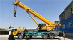 Hydraulic Control Telescopic Boom Truck Mounted Crane XCT80L5 Reliable Operation