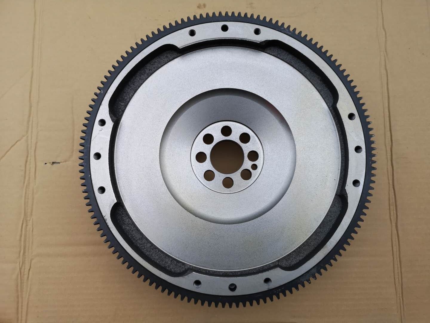 325mm 4HE1 4HE1T ISUZU Flywheel 8971665160 Back Side Connect To Clutch Cover