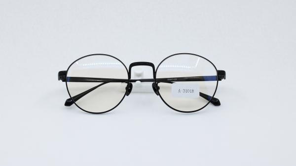 Carved Pure titanium eyeglass frame untralight weight eyewear for Women Men