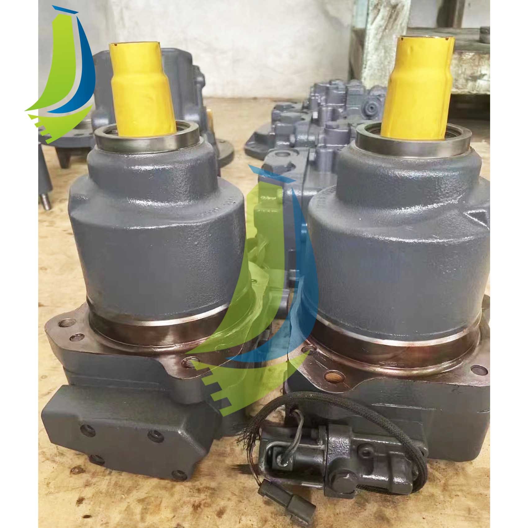 708-7W-11520 Hydraulic Fan Motor For D115A Dozer