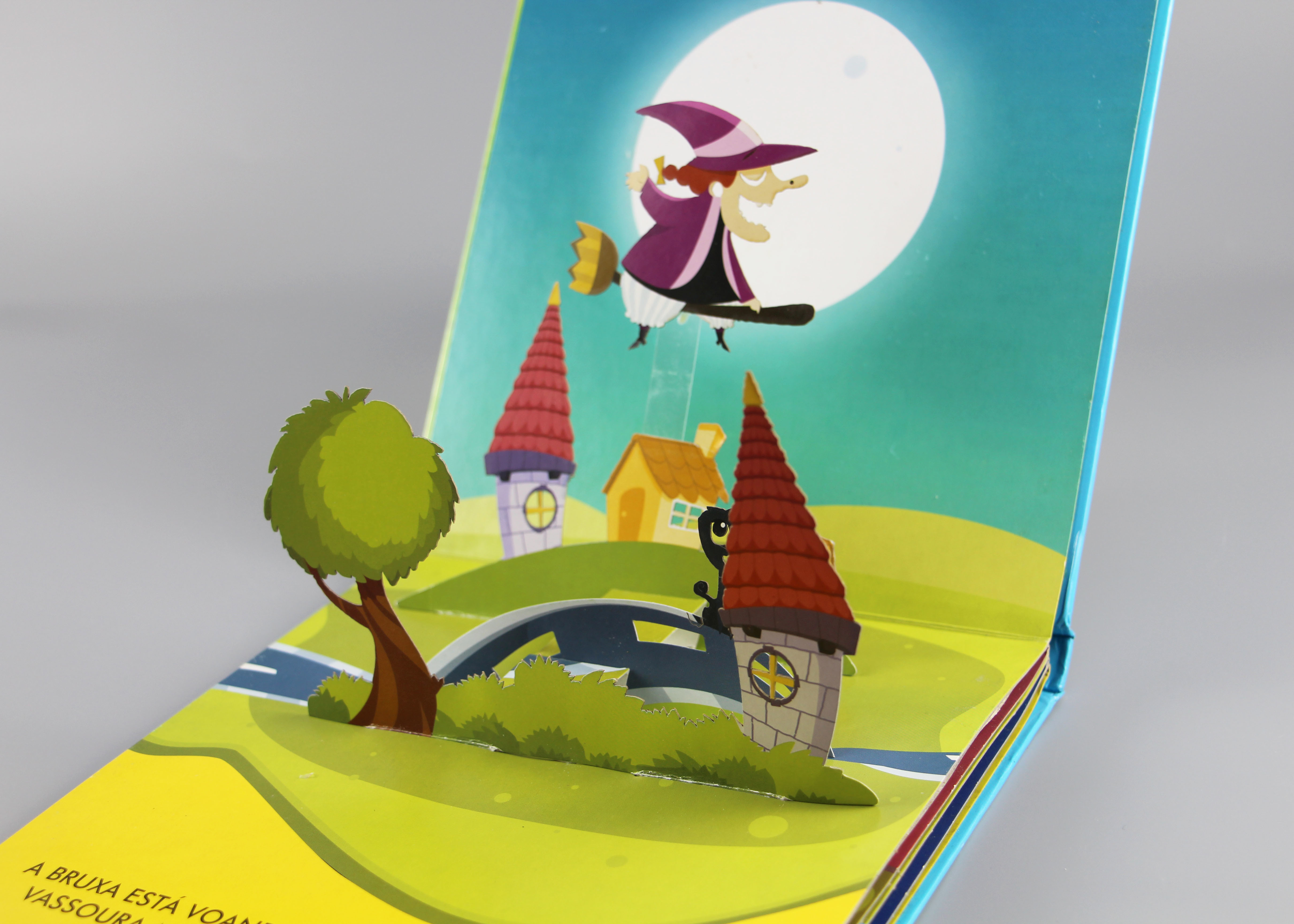 Casebound Seamless Binding Children Pop Up Books For 6 Year Old Children