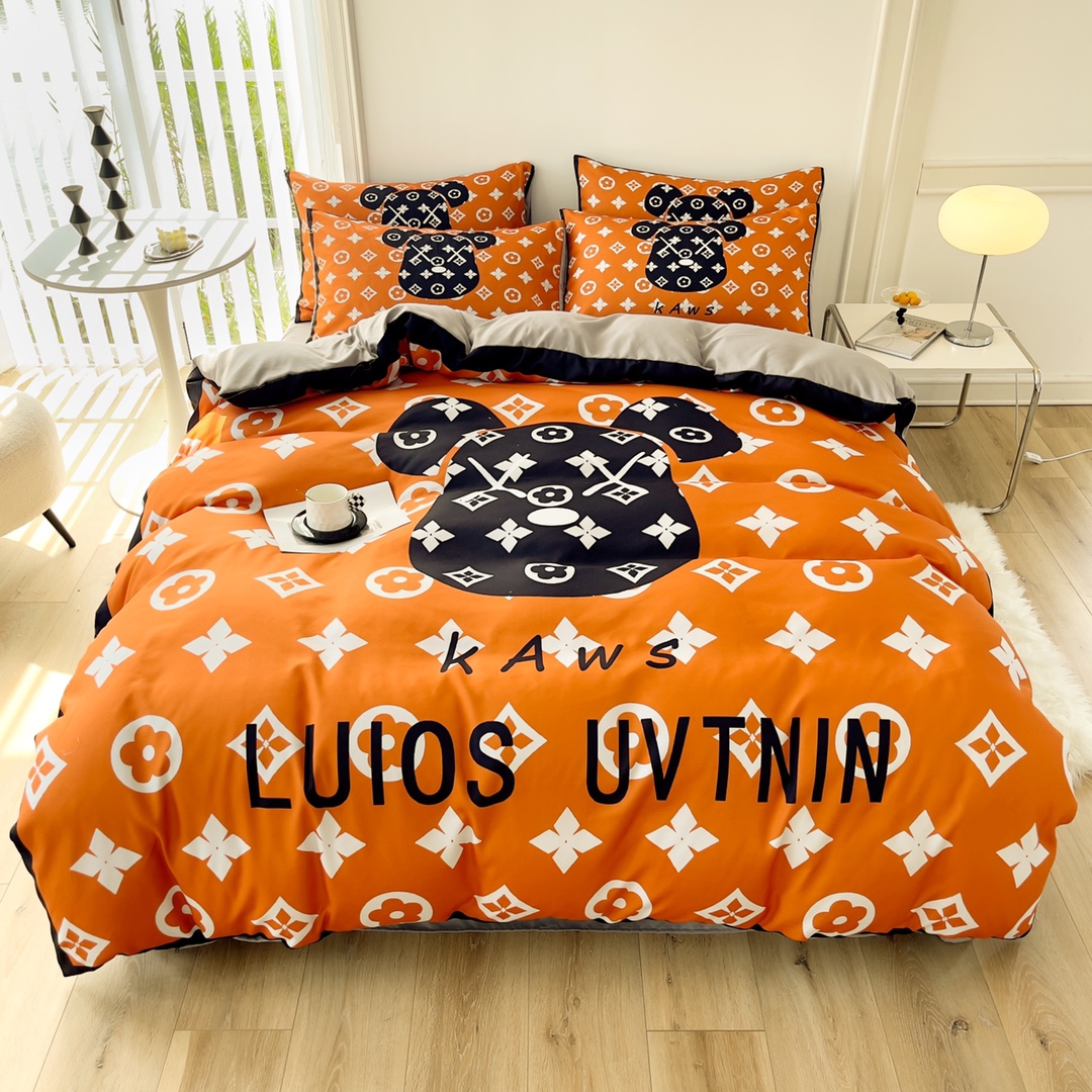 Experience Comfort and Style with This 4Pcs Brushed Cotton Bedding Set in Brown White