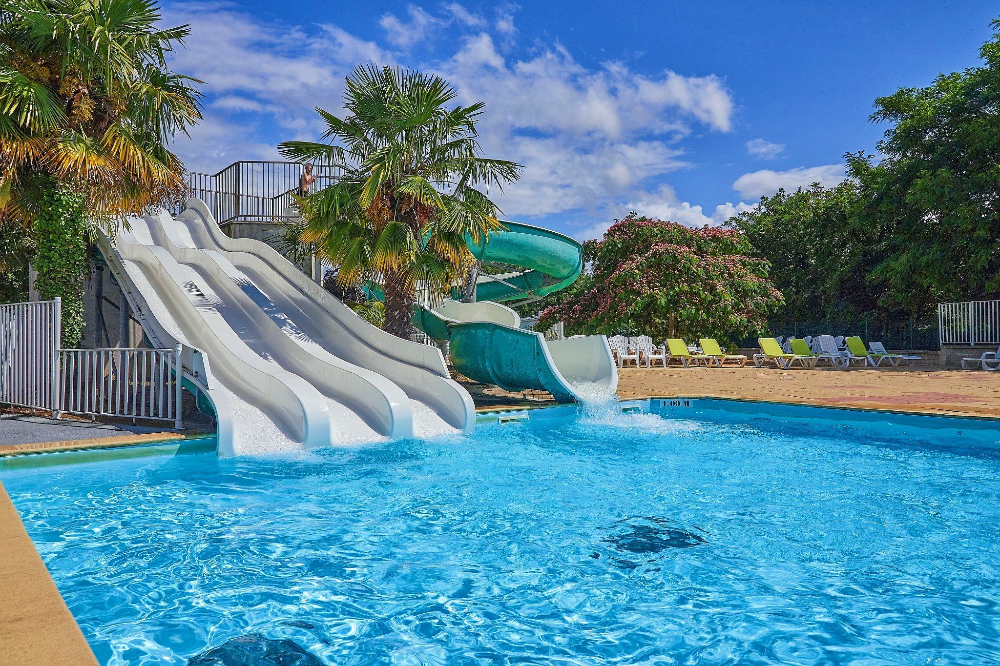 Customized Water Park Swimming Pool Design Water Sport Activity Fiberglass Slide
