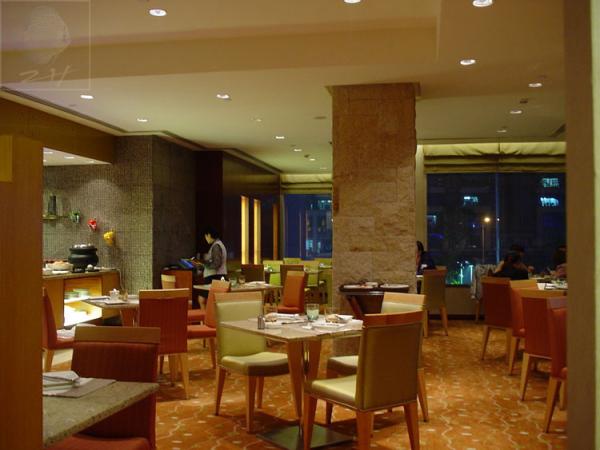 Five Star Hotel Lobby Furniture Solid Wood Partition Wall With Ash Wood Dining
