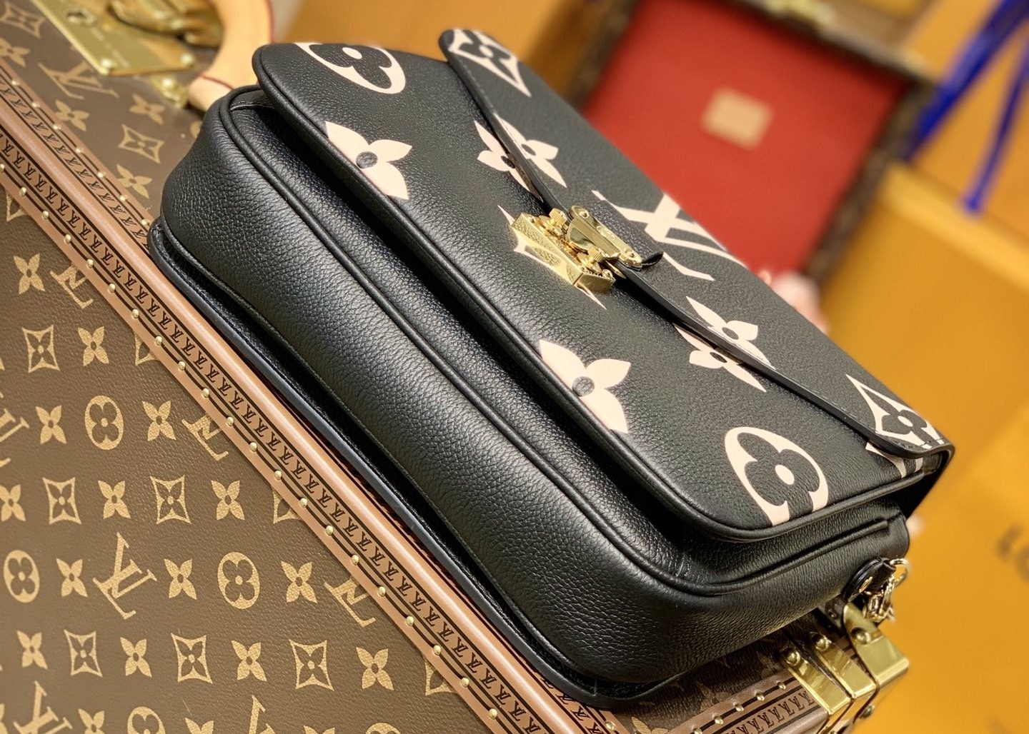 Spring Empreinte Leather 25cm Luxury Cross Body Bag With Lock
