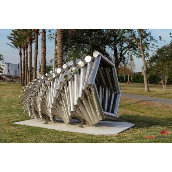 Custom Printing Metal Sculpture Blue Stainless Steel Outdoor Winding Water Pipe Structure