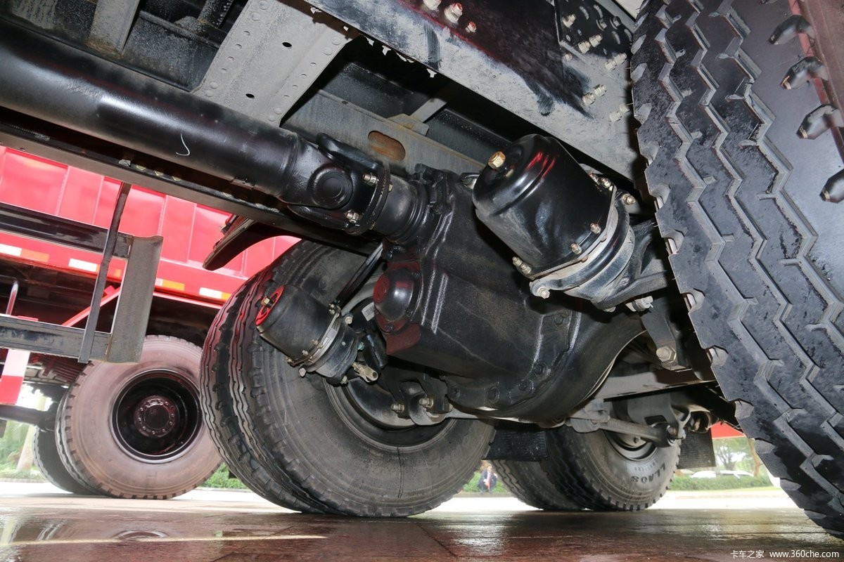 Chinese Port Transportation Tractor Truck SAIC Hongyan Jieka C500