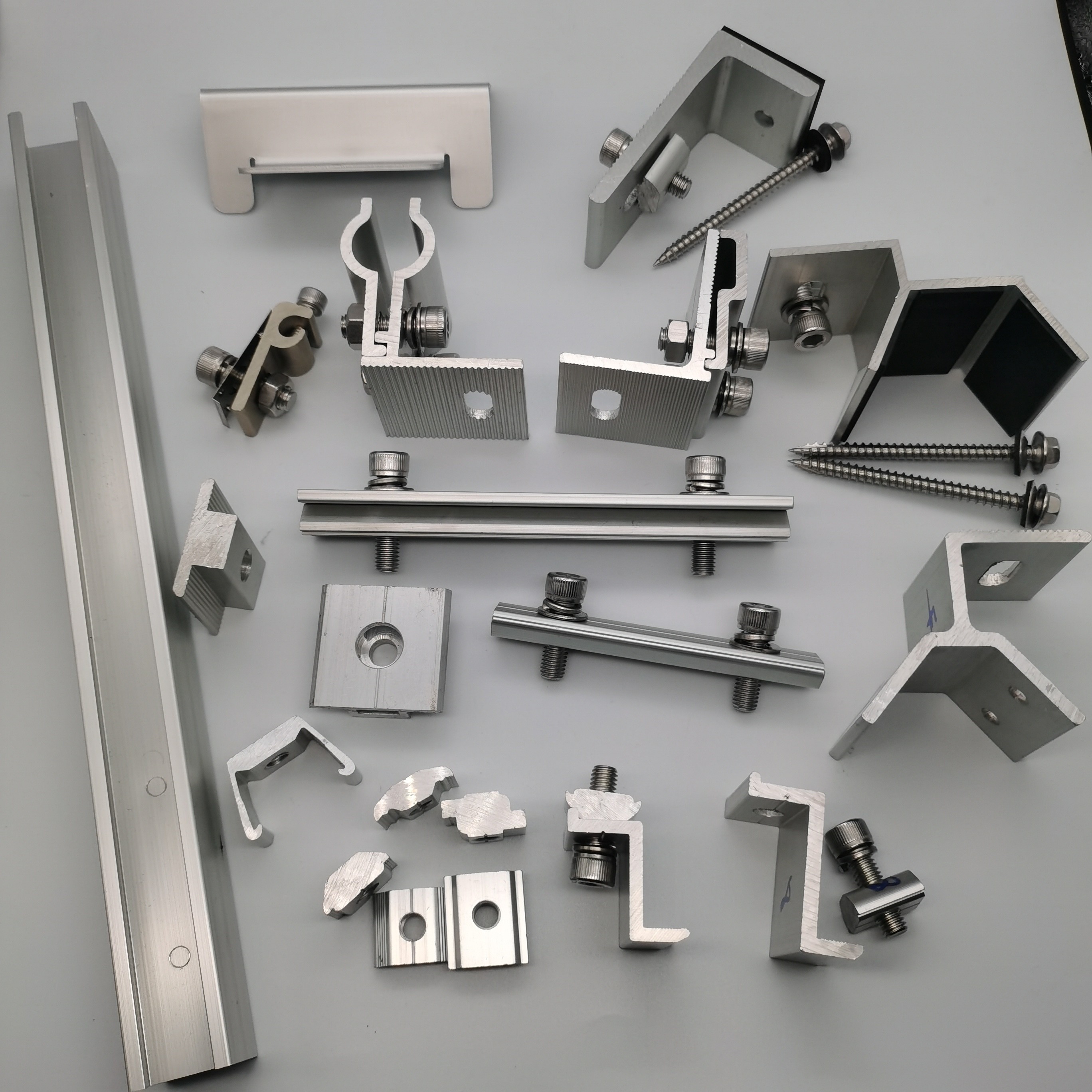 Solar Panel Mounting Aluminium Hardware Rail Connector In Modern Solar System