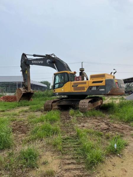 Yellow Second Hand Vollvo EC120D Hydraulic Crawler Excavator for Heavy Duty