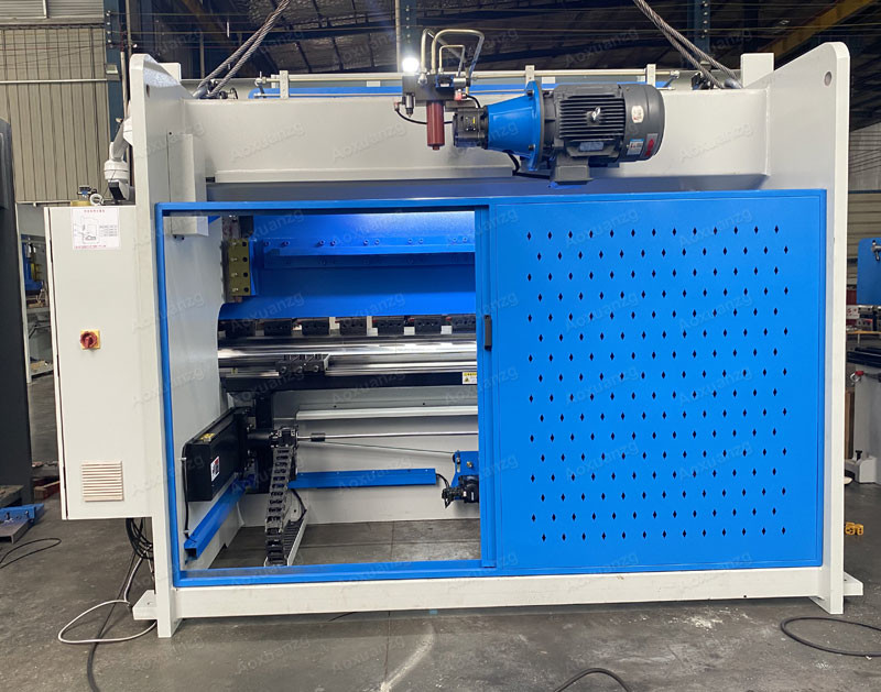 160T3200MM 4+1 AXIS Delem DA53T Hydraulic Bending Machine CNC Press Brake