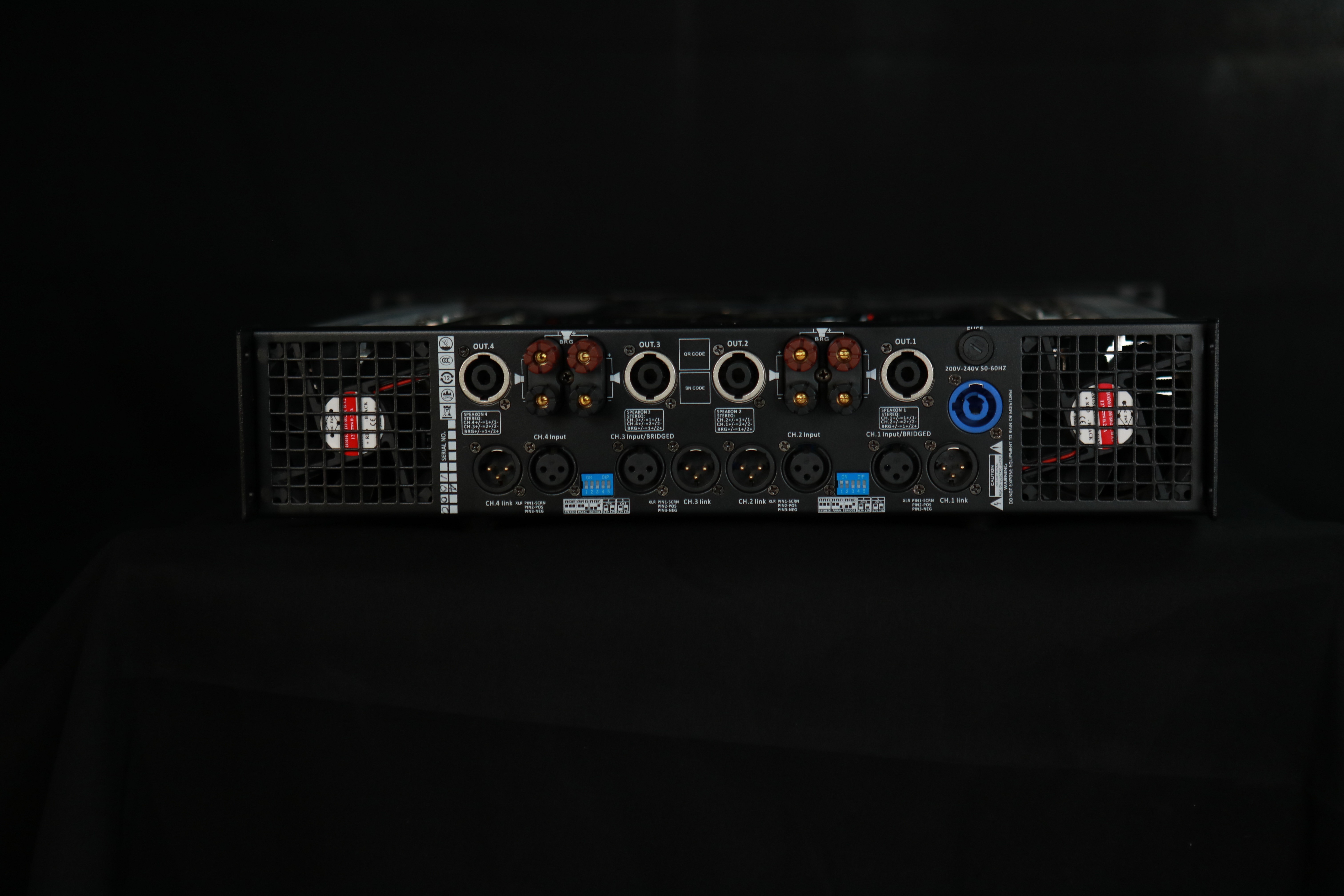 Meeting Room AC3 CE 600W Stereo Amplifier With Analog Meters