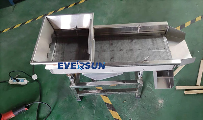 High Precise Linear Vibrating Sieve Sand Vibrating Screen For Particle Separation