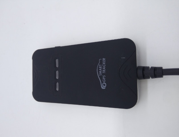 Car 3G GPS Tracker Built-in Battery 300Mah And Triaxial Acceleration Sensor
