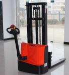 3300lbs/1600~3000mm Electric Pallet Stacker