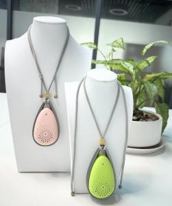 Wholesale Lightweight 74g Wearable Air Purifier with 21 Hours Long Lasting from china suppliers