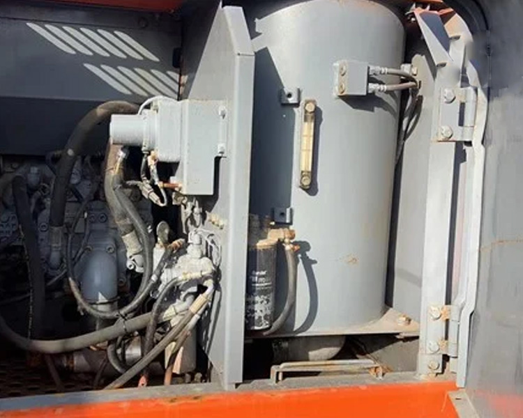 Japanese Make Backhoe Digger Used Hitachi 120 Crawler Excavator EX120-5 2016 Year