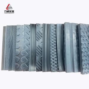 Wholesale Molded Smooth Rubber Sheet Processed Oil Abrasion Resistant 20mm 25mm Thick from china suppliers