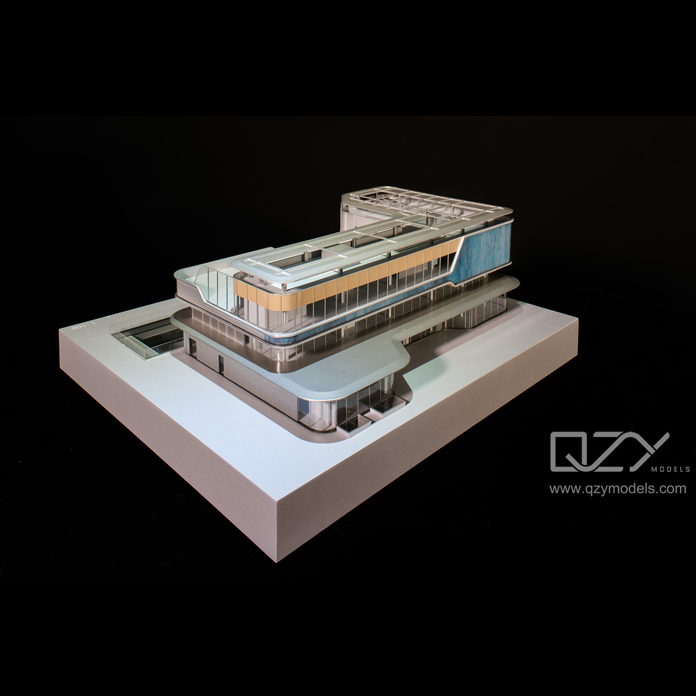 LWK 1/100 Architect Model Makers Thermoforming Business Center