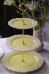 Daisy Underglaze Ceramic Dessert Plates , Faience Ceramic Dinner Set For Salad