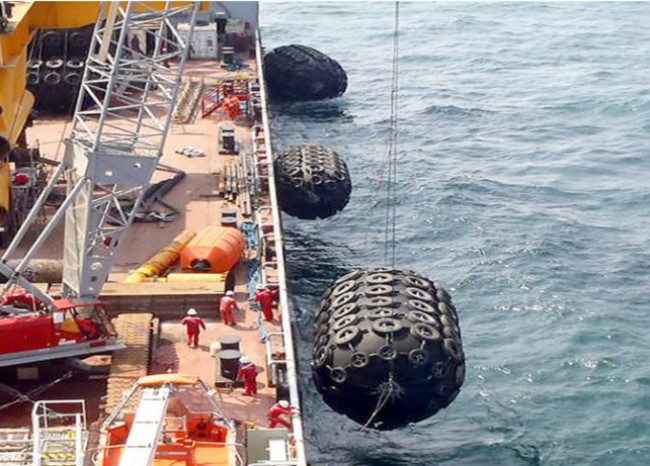 Marine Rubber Sling Fender Ship BV Certified Yokohama Floating Fenders