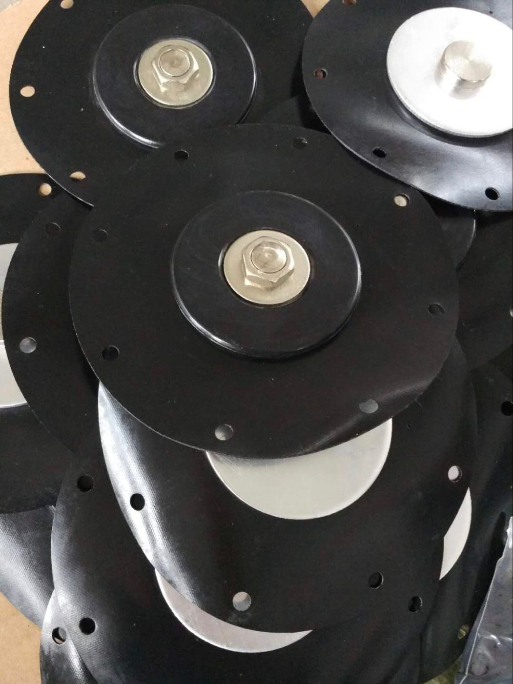 Rubber Diaphragm Seals for Dust Bag Collector NBR/NR/CR/FR Material Corrosion Resistance