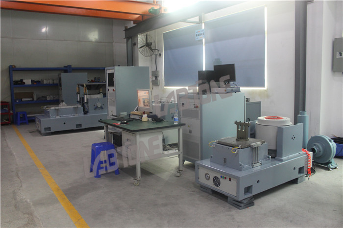 Electrodynamic Vibration Shaker Performed Vertical Or Horizontal Orientation of Vibration Test
