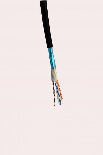 Quality Waterproof 24AWG Cat5e Cmx Cable , Outdoor Rated Shielded Cat5e Cable for sale