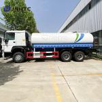New Sinotruk Howo Sprinkling Water Tank Truck 351 - 450hp 6x4 10 Wheels From