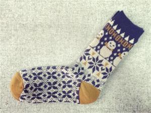 Wholesale OEM customized christmas snowman design winter acrylic thick wearing socks in high quality from china suppliers