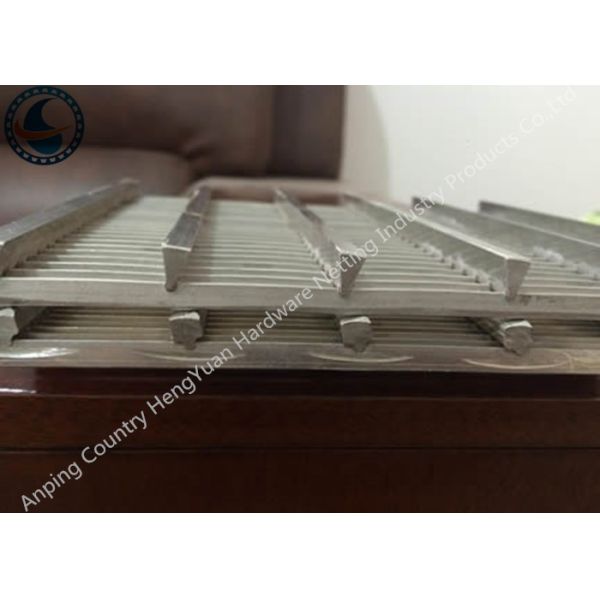 Heavy Duty Welded Wedge Wire Screen Panel For Liquid / Soild Filtration