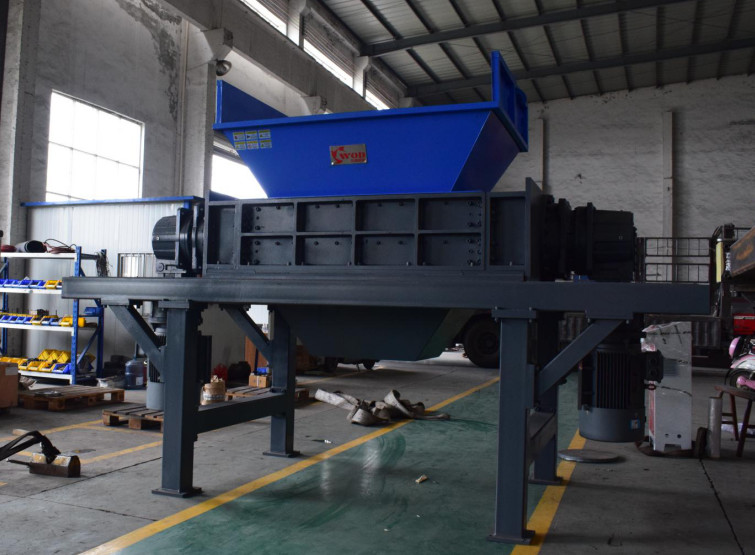 Scrap Metal Double Shaft Shredder Metal Shredder PLC Control Metal Recycling Machine Double Shaft Scrap Metal Shredder