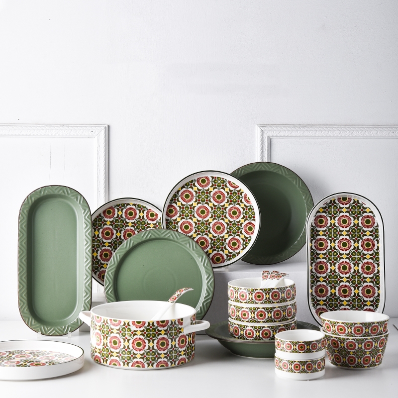 Under Glazed Technique 72 Pcs Bohemian Ceramic Dinnerware Set With Red And Blue Decal