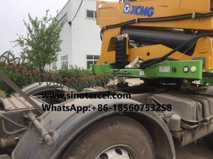 China Container Sidelifter Trailer 3 Axle With XCMG 37 Tons Crane For Port Transportation on sale
