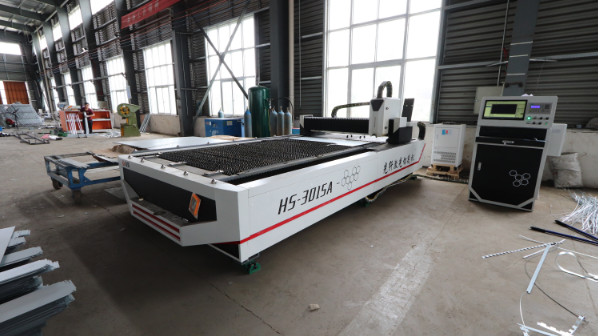 Powerful 7.5kW Dual Shaft Single Motor Shredder for Automatic Thickened Body Plate Scrap