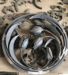 Wholesale ISO9001 Cast Iron Ornaments Decorative Iron Panels Antirust Oil Surface Finish from china suppliers