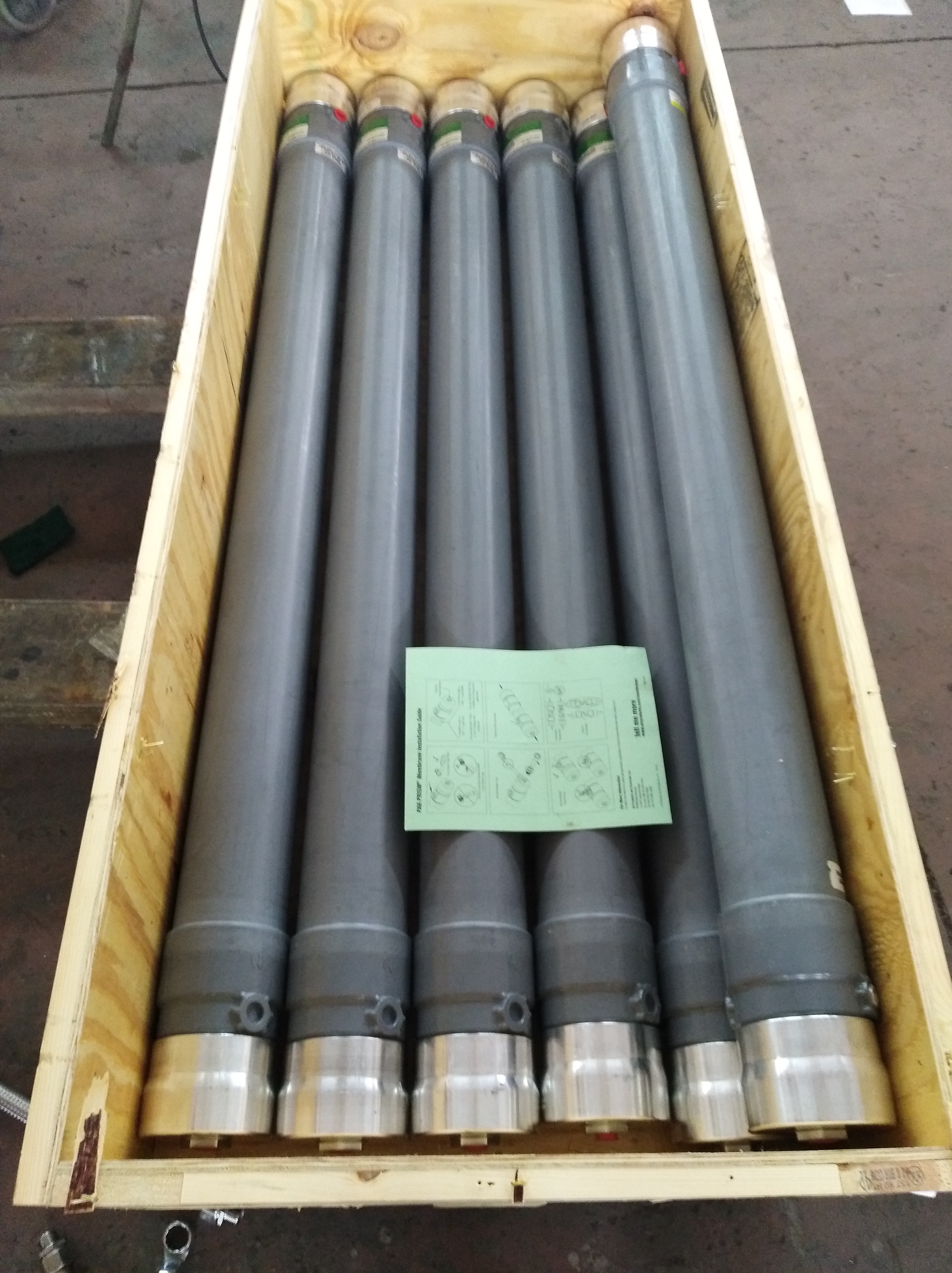 Onland Mobile Membrane Nitrogen Generator Equipment For Oil And Gas Projects Lightweight And Reliable MNG -1200/350Q