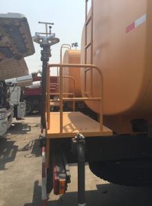 China 6500 Gallon Water Truck Water Tank Truck Hydraulically Operating Air Assistance on sale