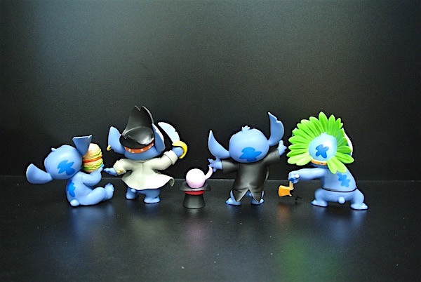 Magician Style Lilo And Stitch Action Figures With Disney Logo 8*7*5c