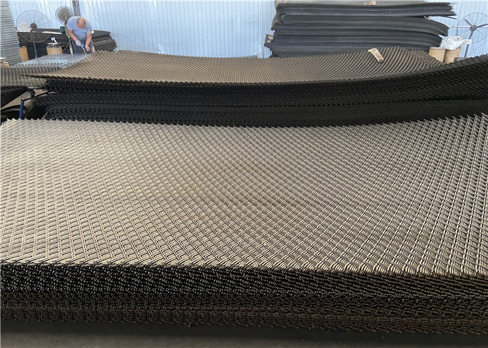 Low Carbon Steel 100mm Expanded Metal Wire Mesh Grate Tread Platform