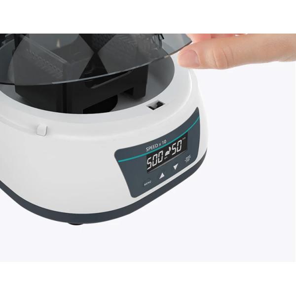 Shell Protection Level AC 100-240V / DC24V 50W Blood Analyzer for and Accurate Results