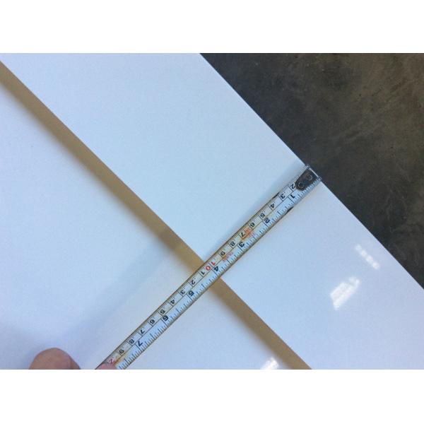 White Engineered Stone Countertop Manmade Quartz Stone Countertop Vanity Top