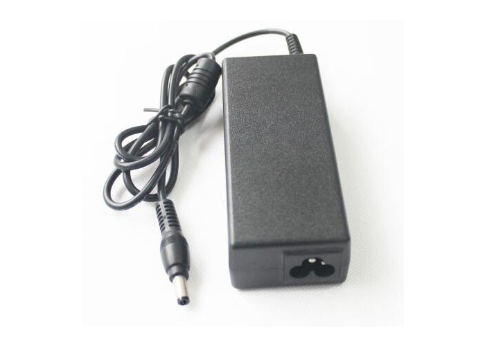 Rohs FCC Replacement Laptop Power Supply Charger For Toshiba , SCP OVP Protection
