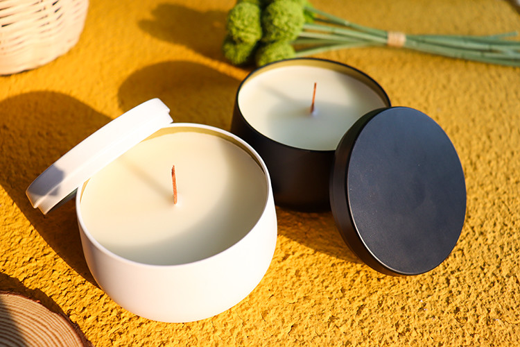 Gift Set 8.2x5.5cm Tin Scented Candles With Crystal Candle Lids