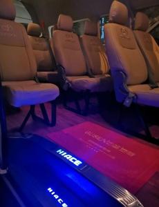 Wholesale Used Mini Bus Low Mileage For Travel 2019 Year Used Passenger Bus 13 Seats from china suppliers