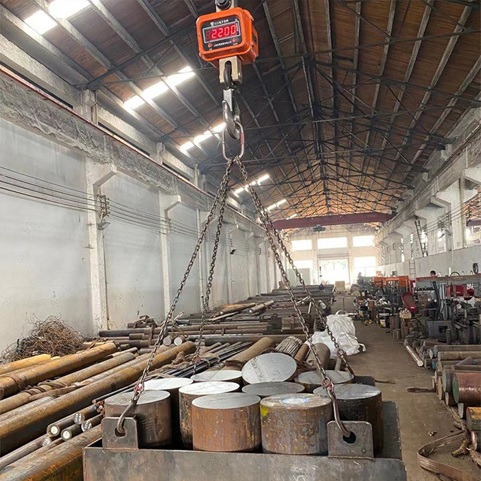 S45C Cold Drawn Low Carbon Steel Rod 4140 4130 1020 1045 Steel Round Bar
